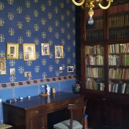 Castello Machiavelli Couette-café