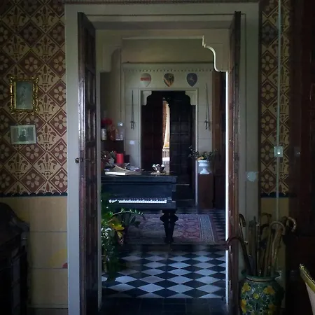 Castello Machiavelli Oda ve Kahvaltı