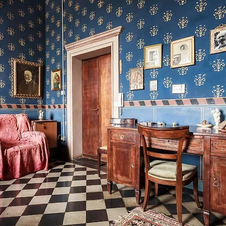 Castello Machiavelli Oda ve Kahvaltı