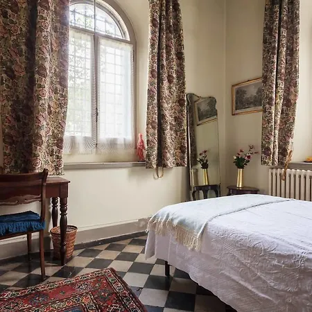 Castello Machiavelli Couette-café Ozzano dell'Emilia