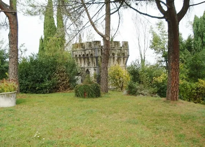 Alojamento de Acomodação e Pequeno-almoço Castello Machiavelli