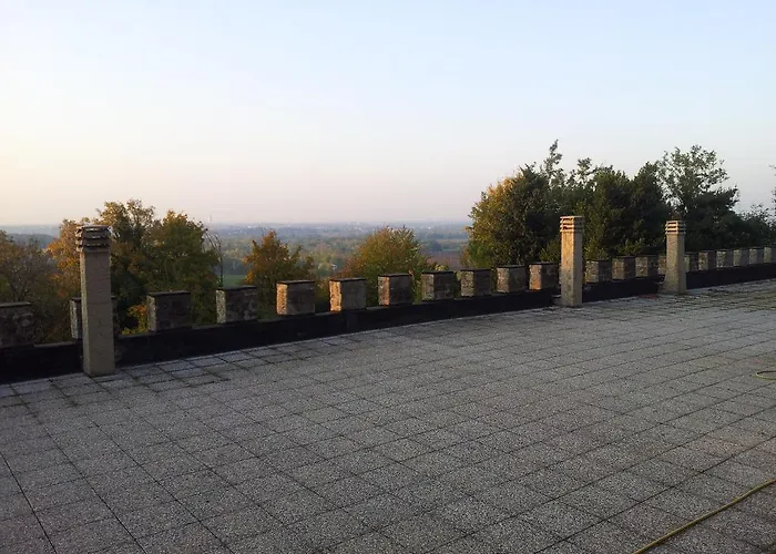 فندق مبيت وإفطار Castello Machiavelli *