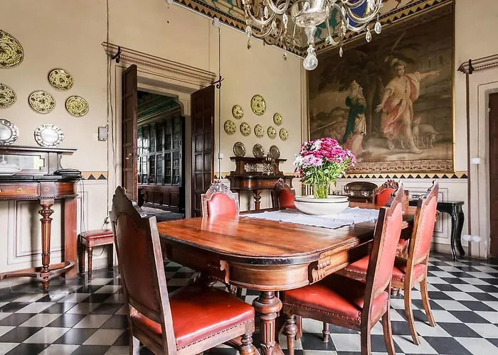 Castello Machiavelli أوتْسانو ديل إميليا