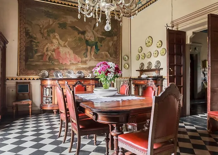 Castello Machiavelli فندق مبيت وإفطار أوتْسانو ديل إميليا